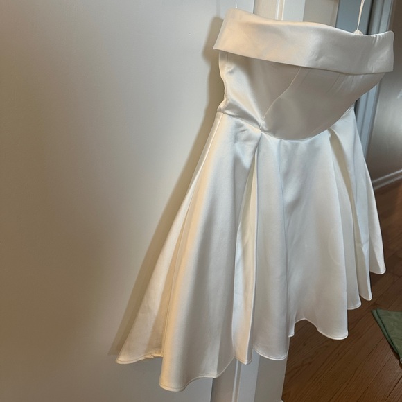 MESHKI Eileen Mini Dress White NWT - Picture 8 of 9